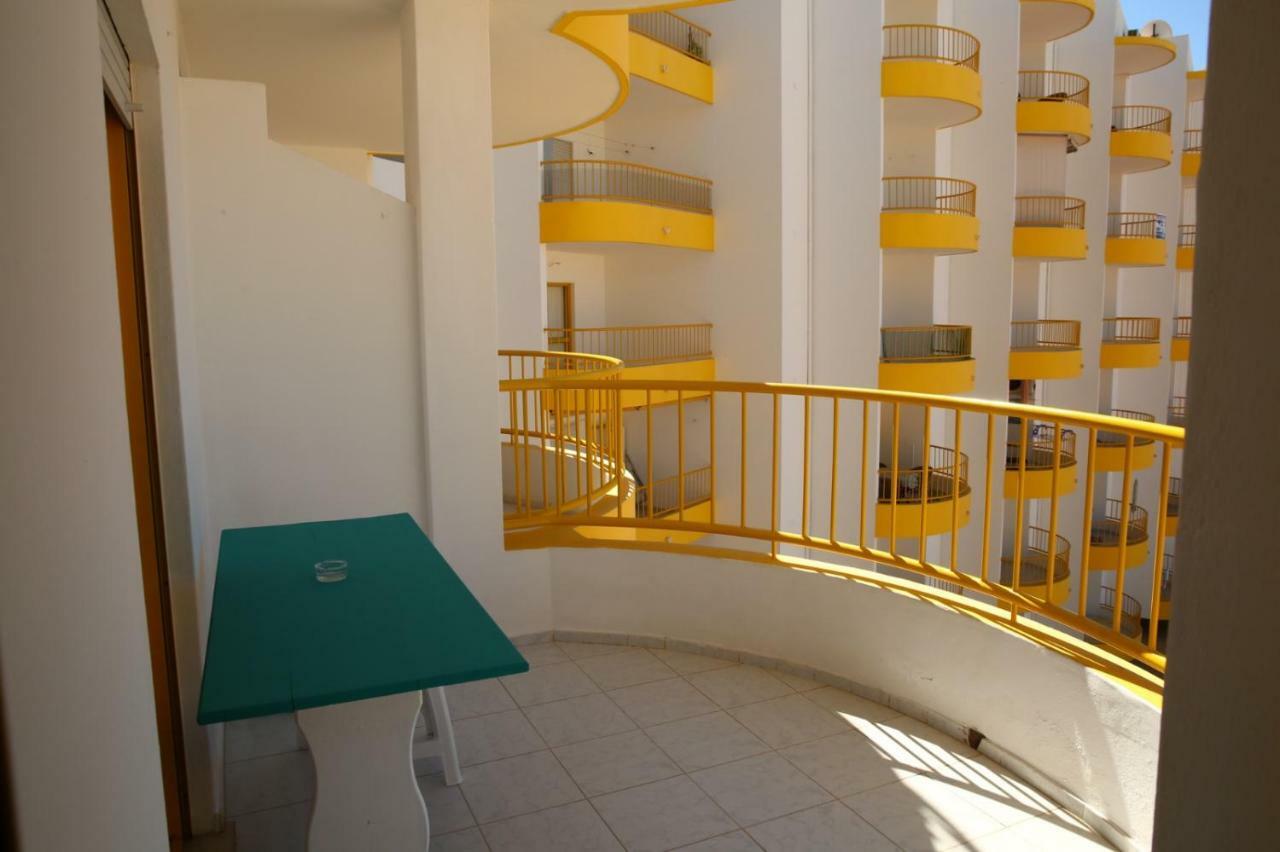 Beach View Apartment Portimão Dış mekan fotoğraf