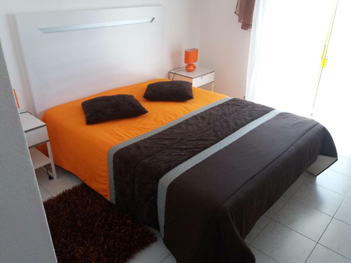 Beach View Apartment Portimão Dış mekan fotoğraf